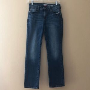 Women’s Modern Slim Jeans 2S